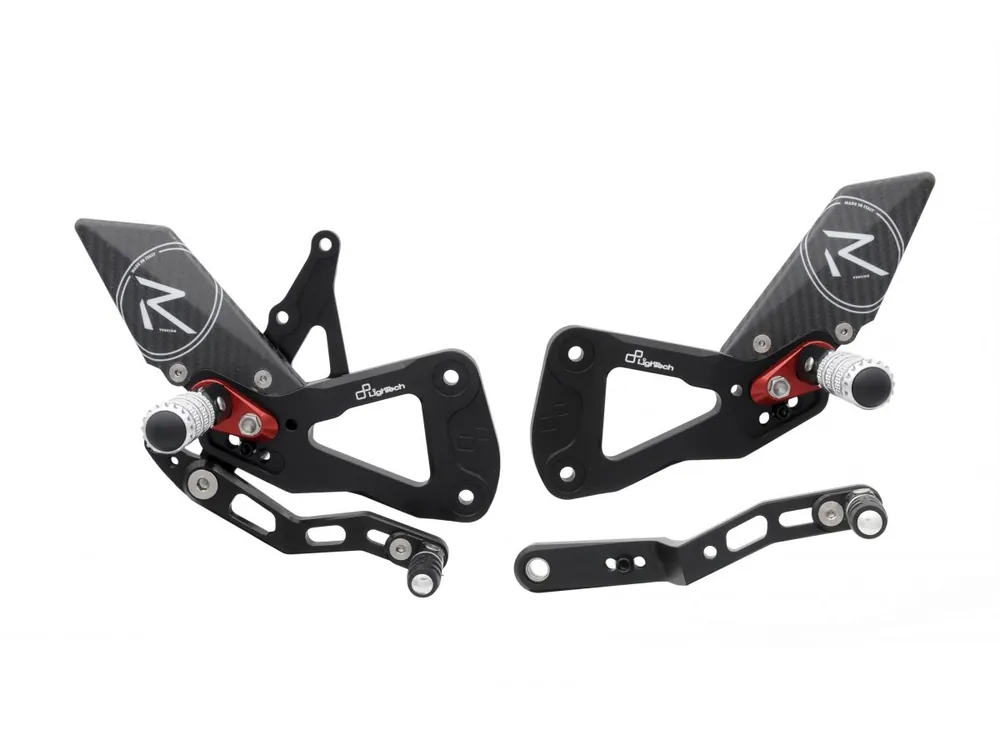 PEDANE REGOLABILI R VERSION / SILVER LIGHTECH SUZUKI GSX-R 1000 R 2017-2024- Subito Disponibile