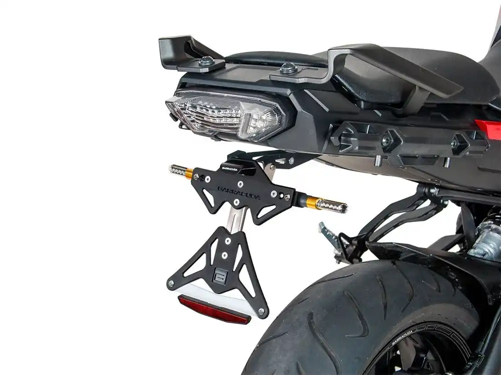 Nuova Collezione PORTATARGA BARRACUDA YAMAHA MT-09 2014-2016-