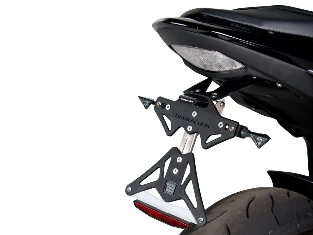 PORTATARGA BARRACUDA SUZUKI GSR 750- Prezzo Di Fabbrica