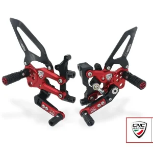 PEDANE REGOLABILI TROY BAYLISS EDITION CNC RACING DUCATI PANIGALE V2 2020-2024- Prezzo Ridotto