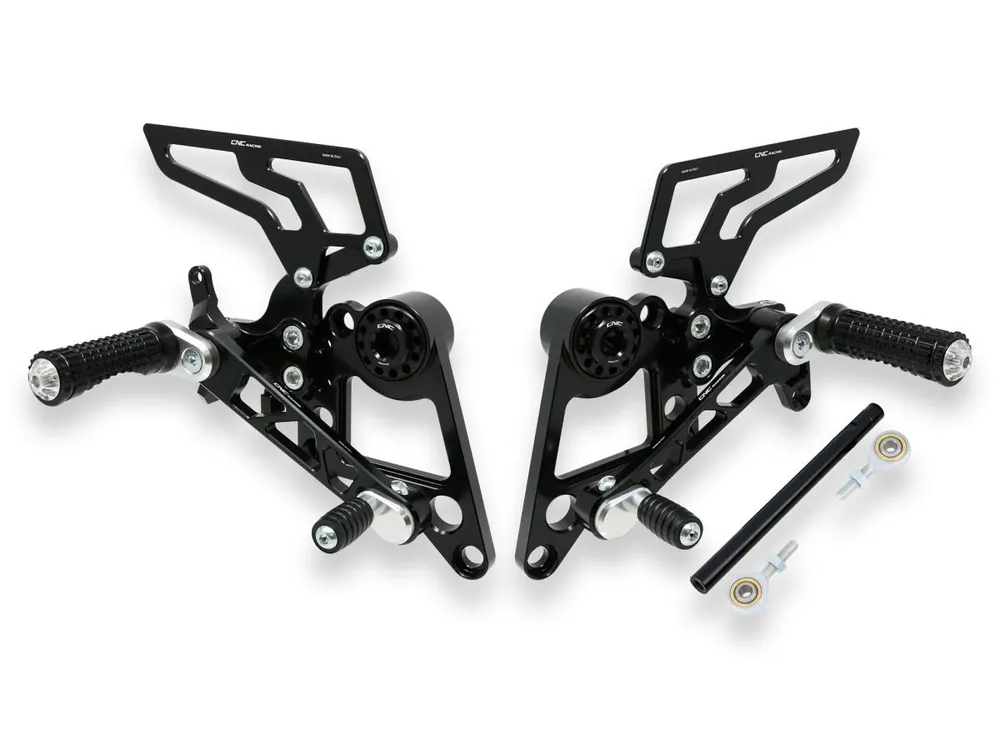 PEDANE REGOLABILI CNC RACING DUCATI HYPERMOTARD 1100 2007-09- Ultima Occasione