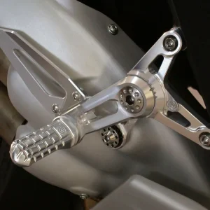 Esclusivo KIT COMPLETO PEDANE REGOLABILI MOTOCORSE MV AGUSTA F3 675 RC 2016-2017-