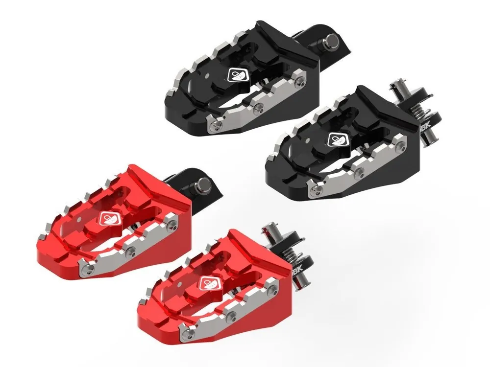PPDV11 PEDALI PILOTA ENDURO DBK DUCATI DESERT X 937 / RALLY 2022-2024- Scelto Dai Clienti