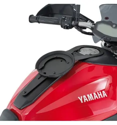 Acquista Ora Flangia serbatoio Givi BF21 per borse con sistema Tanklock su moto Yamaha MT-07-