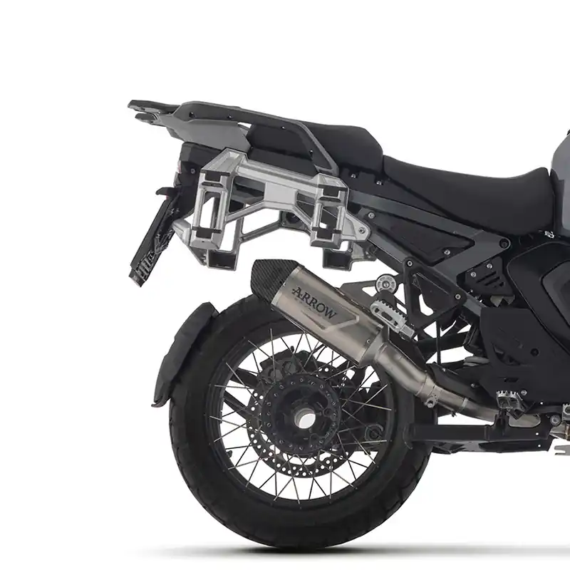 Nuova Collezione Arrow Indy Race Evo Alluminio Carby Slip On R1300GS ADV-