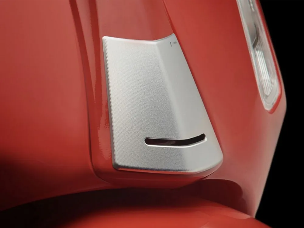 Miglior Prezzo COVER CLACSON RIZOMA VESPA PRIMAVERA 2018-2025-