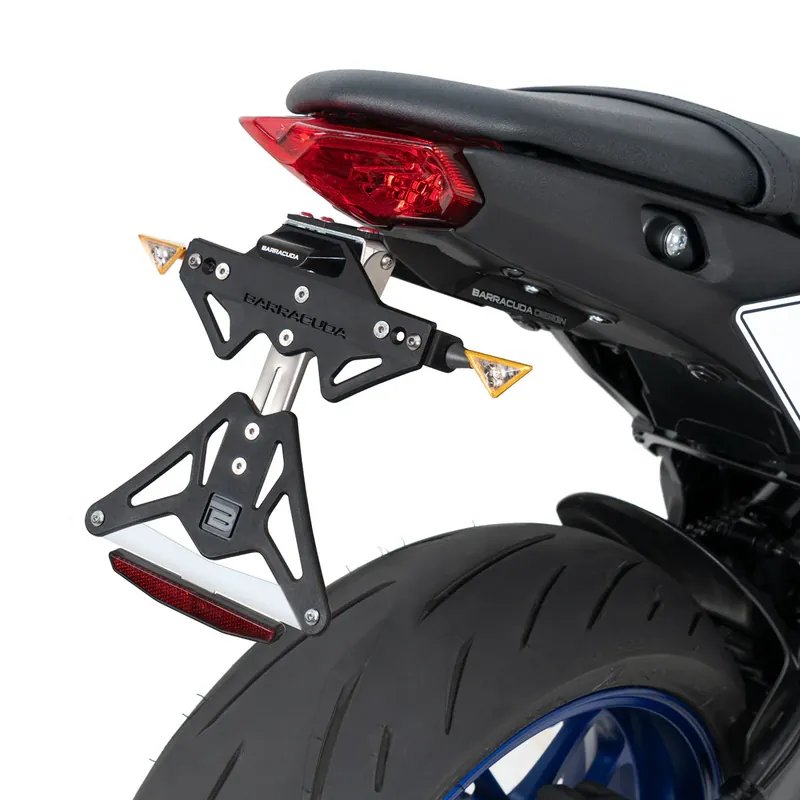 BARRACUDA PORTATARGA YAMAHA MT-09 2021-2022 INDICATORI UNIVERSALI Ultima Occasione