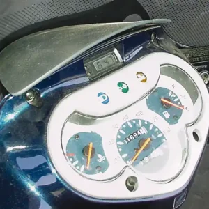 Occasione ISOTTA Copricruscotto per HONDA SH 125i-150i 2001 - 2004