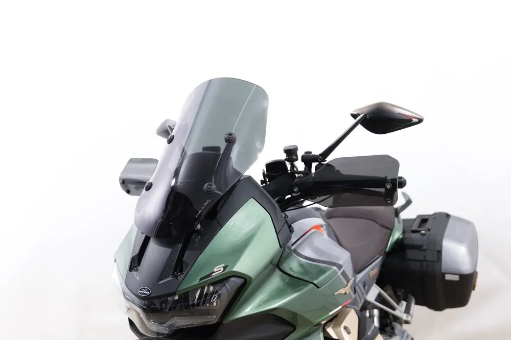 Compra Adesso ISOTTA Cupolino basso per MOTO GUZZI V100 MANDELLO / MANDELLO S 2023 - SC97-FS