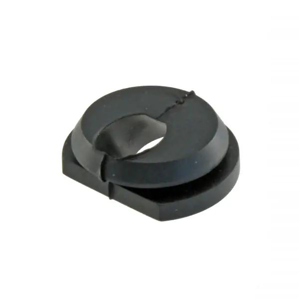 Offerta Lampo Passacavo cofano motore RMS Classic Piaggio Vespa Px 125-150-200cc 156946
