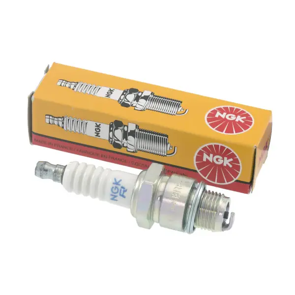 Candela NGK BR10ES Stock 4832 per SUZUKI RM80X G-S 80 1986 - 1995 Compra Online