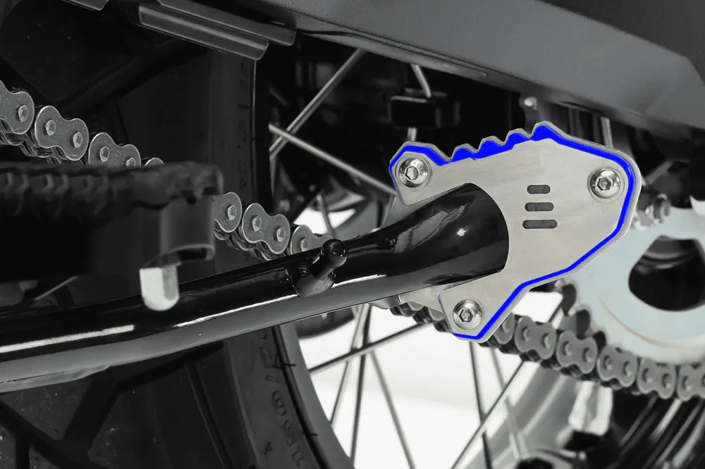 Reso Gratuito ISOTTA Estensione base del cavalletto laterale per SUZUKI DE 800 V-STROM