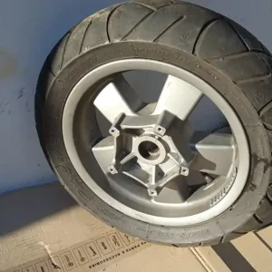 Direttamente Dal Produttore CERCHIO RUOTA POSTERIORE COMPLETO 13 X 3.50 PIAGGIO X7 EURO 3 250 2008 M62200