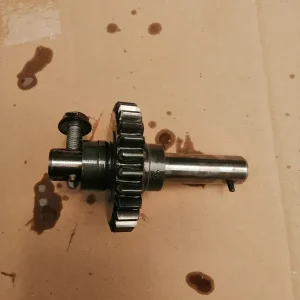 850168 ALBERO RETROMARCIA CON INGRANAGGIO E VITE PIAGGIO QUARGO Super Prezzo